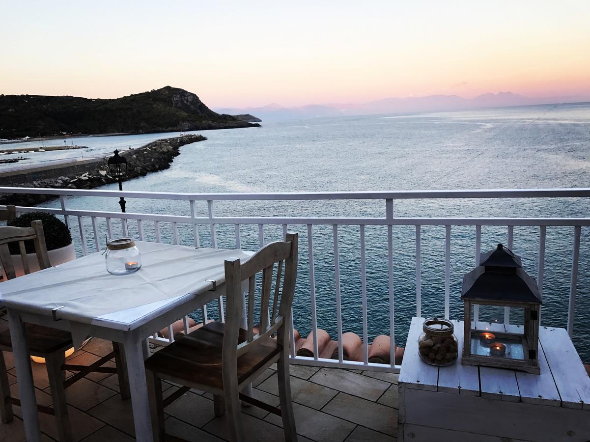 Albergo Tirreno Marina di Camerota Bagian luar foto