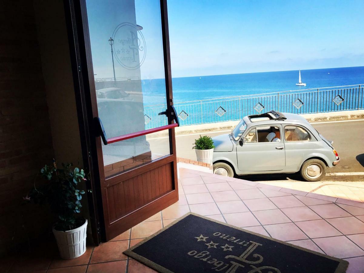 Albergo Tirreno Marina di Camerota Bagian luar foto
